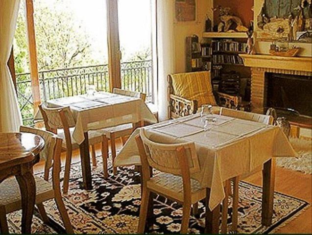 Guesthouse Mylona อาราโชวา ภายนอก รูปภาพ